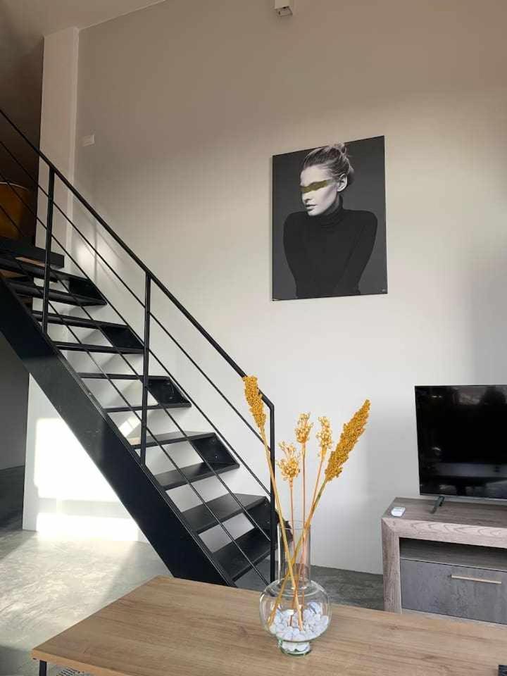 Apartamento My Exclusive Cavour Loft Da Sogno A Cagliari Exterior foto