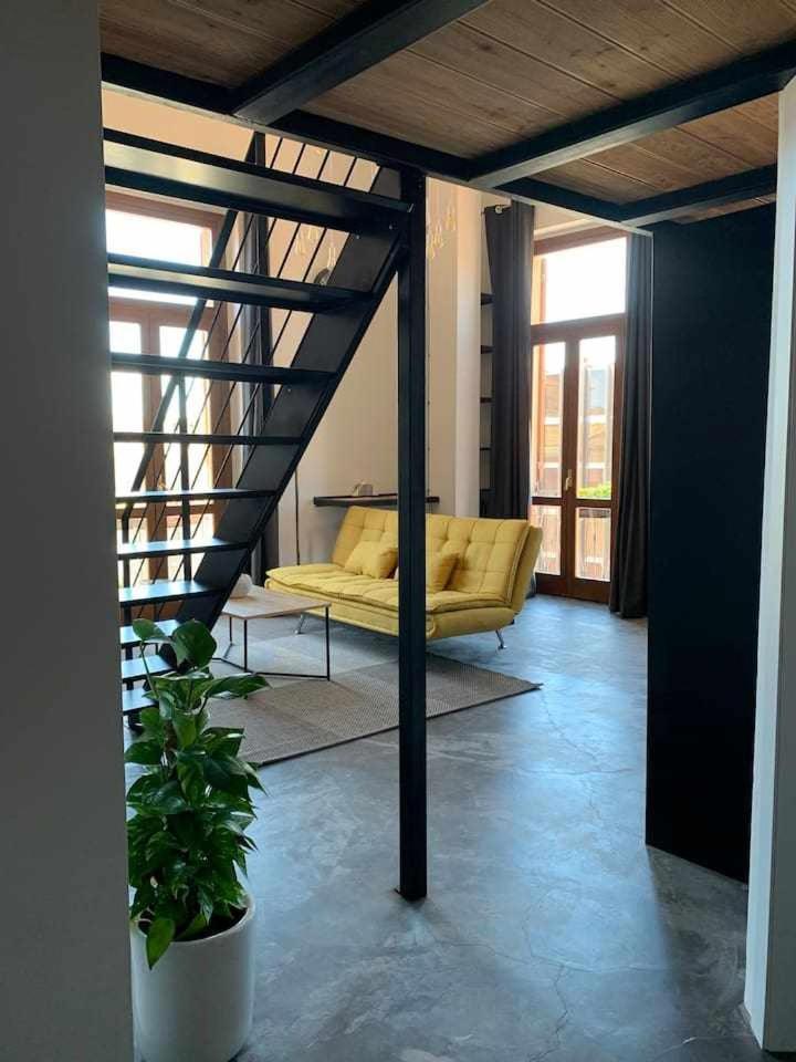 Apartamento My Exclusive Cavour Loft Da Sogno A Cagliari Exterior foto