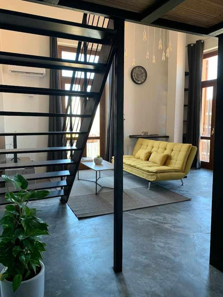 Apartamento My Exclusive Cavour Loft Da Sogno A Cagliari Exterior foto