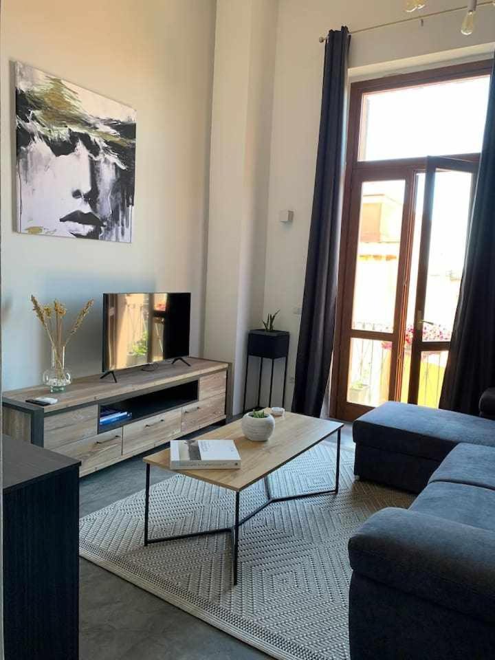 Apartamento My Exclusive Cavour Loft Da Sogno A Cagliari Exterior foto