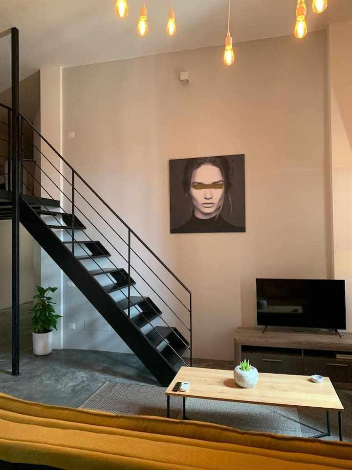 Apartamento My Exclusive Cavour Loft Da Sogno A Cagliari Exterior foto