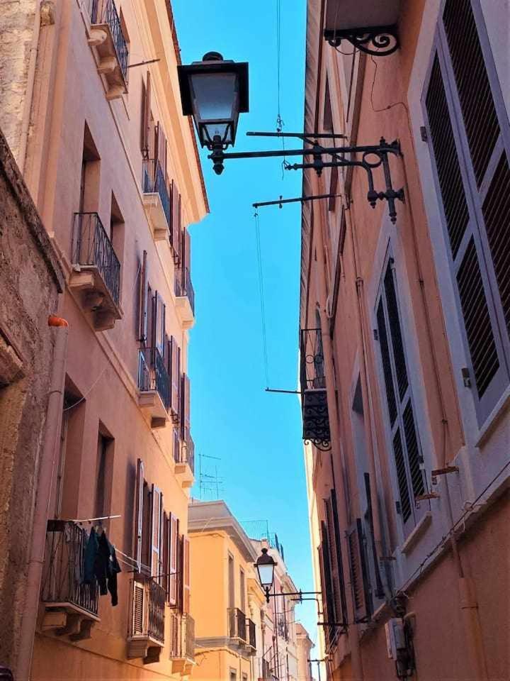Apartamento My Exclusive Cavour Loft Da Sogno A Cagliari Exterior foto