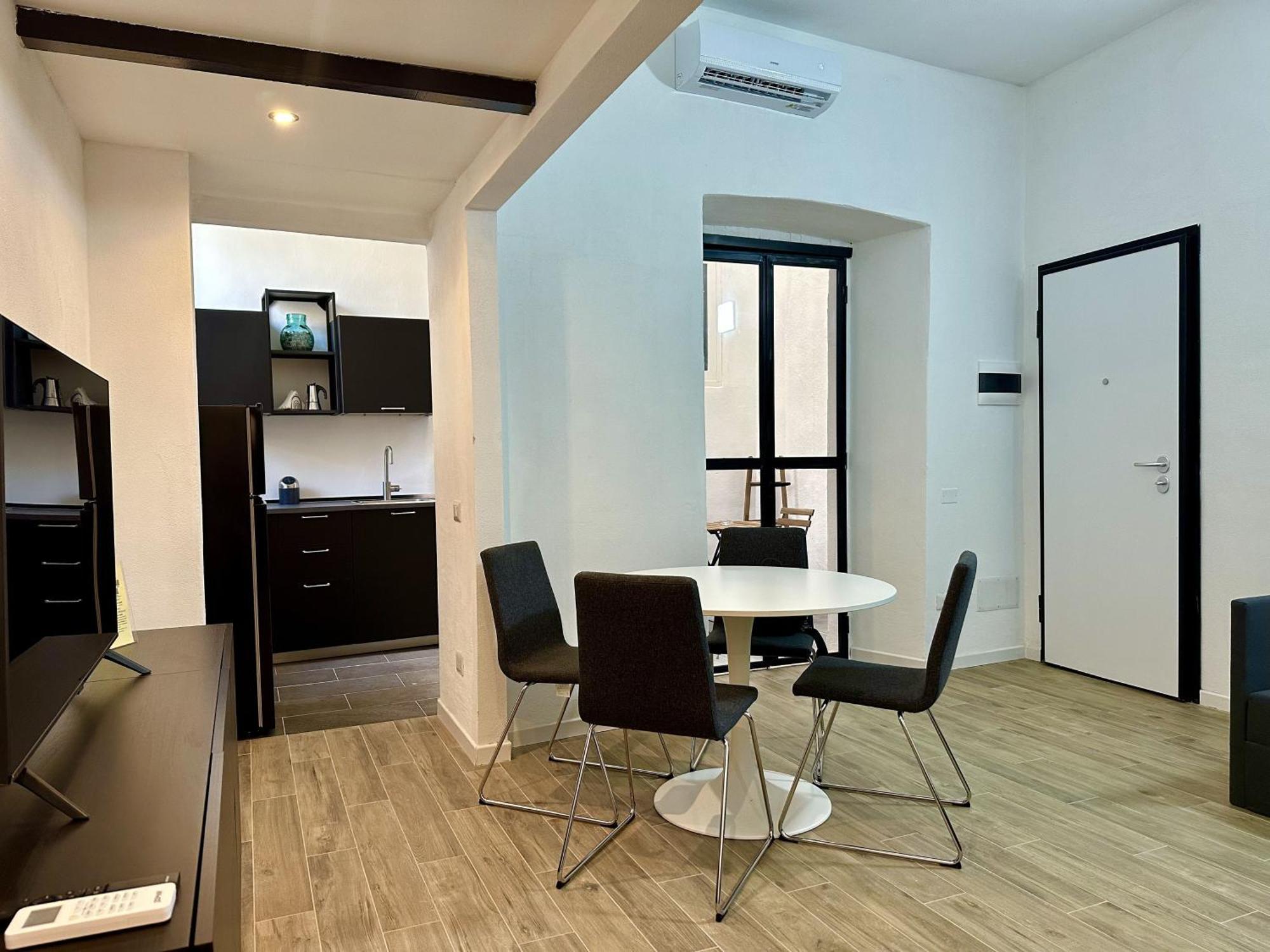 Apartamento My Exclusive Cavour Loft Da Sogno A Cagliari Exterior foto