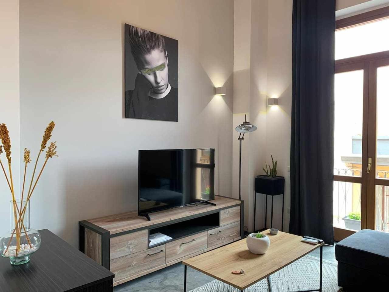 Apartamento My Exclusive Cavour Loft Da Sogno A Cagliari Exterior foto