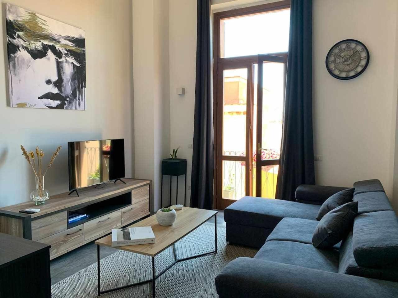 Apartamento My Exclusive Cavour Loft Da Sogno A Cagliari Exterior foto